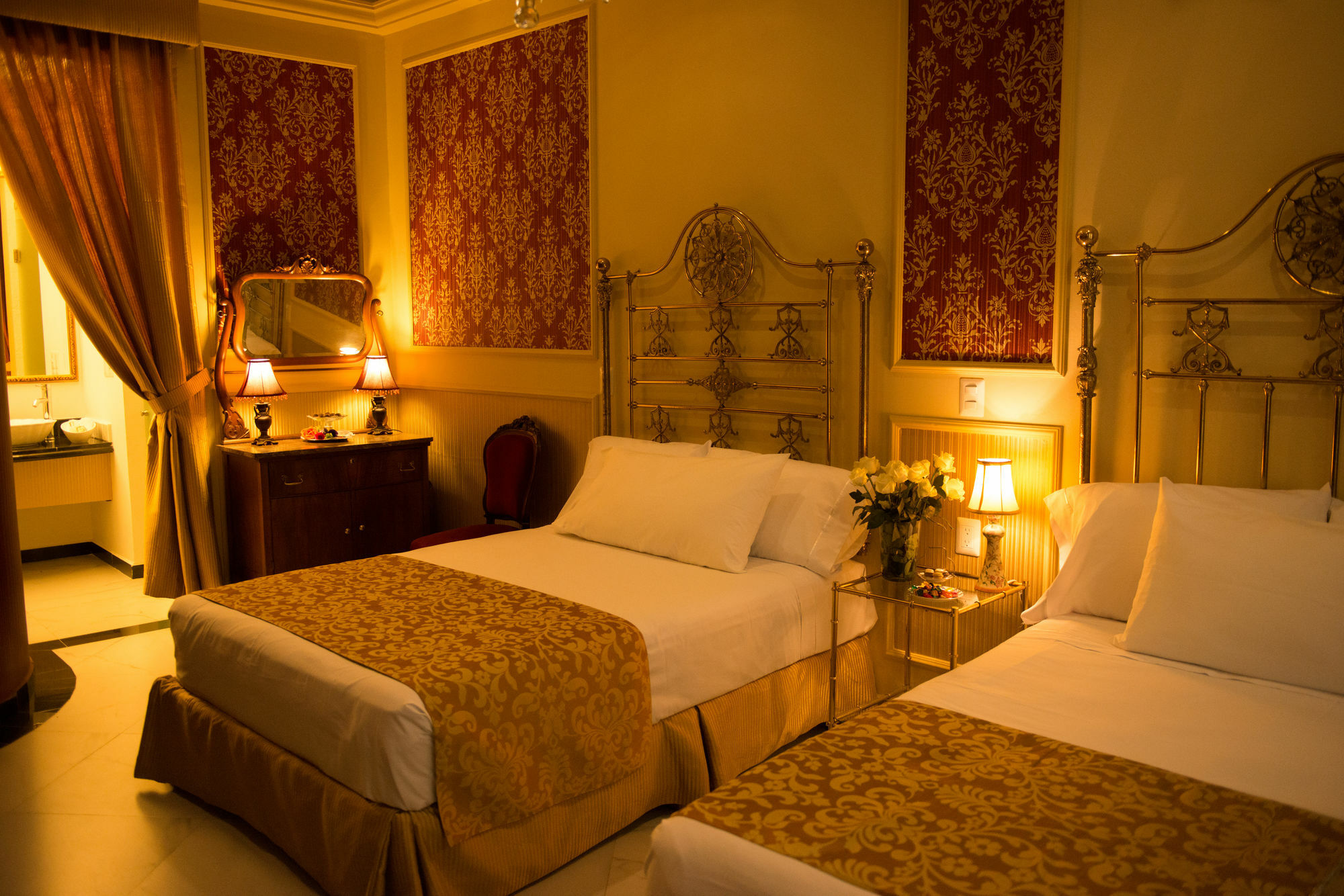 Grand Hotel Tepatitlan المظهر الخارجي الصورة