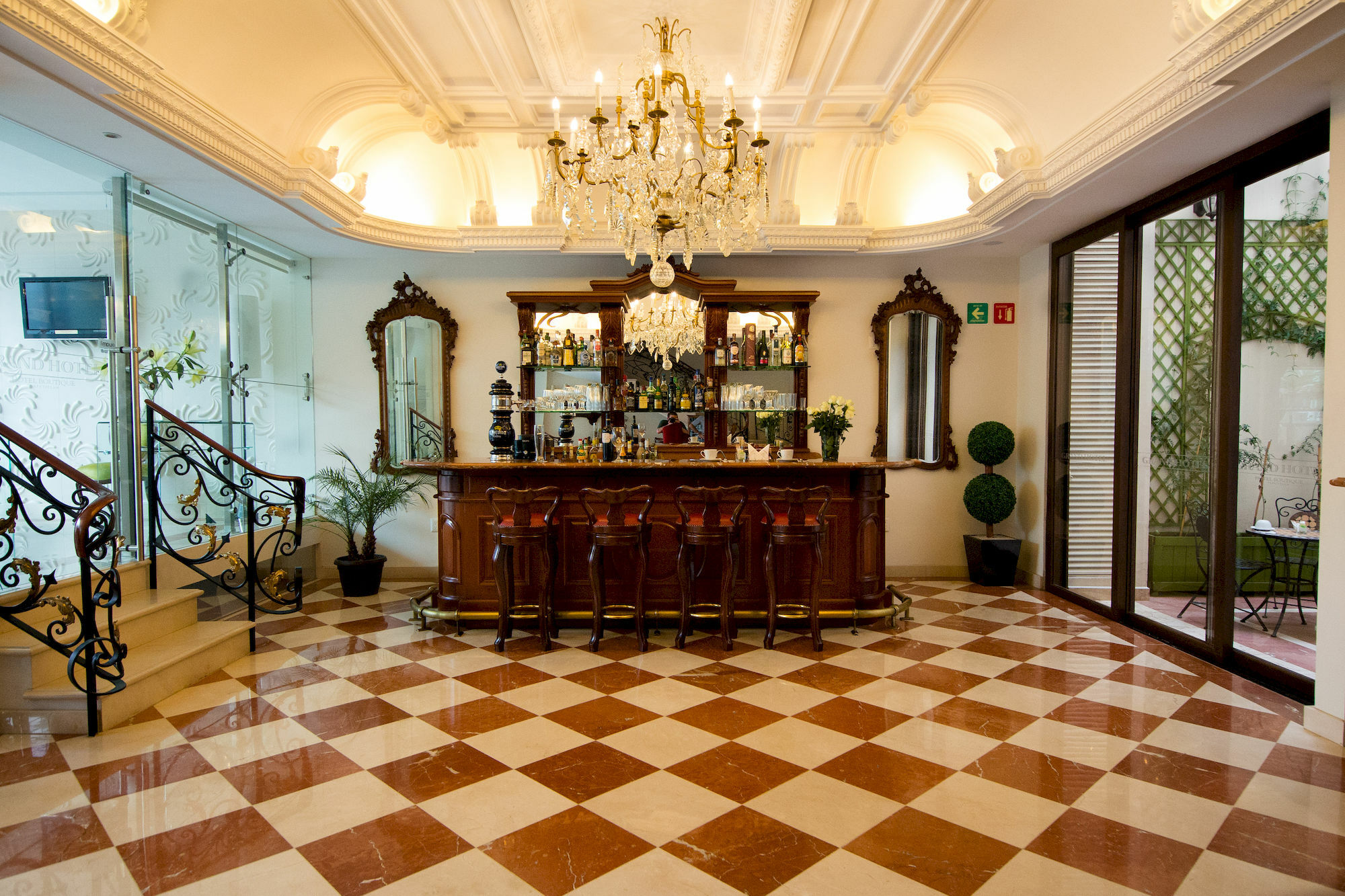 Grand Hotel Tepatitlan المظهر الخارجي الصورة